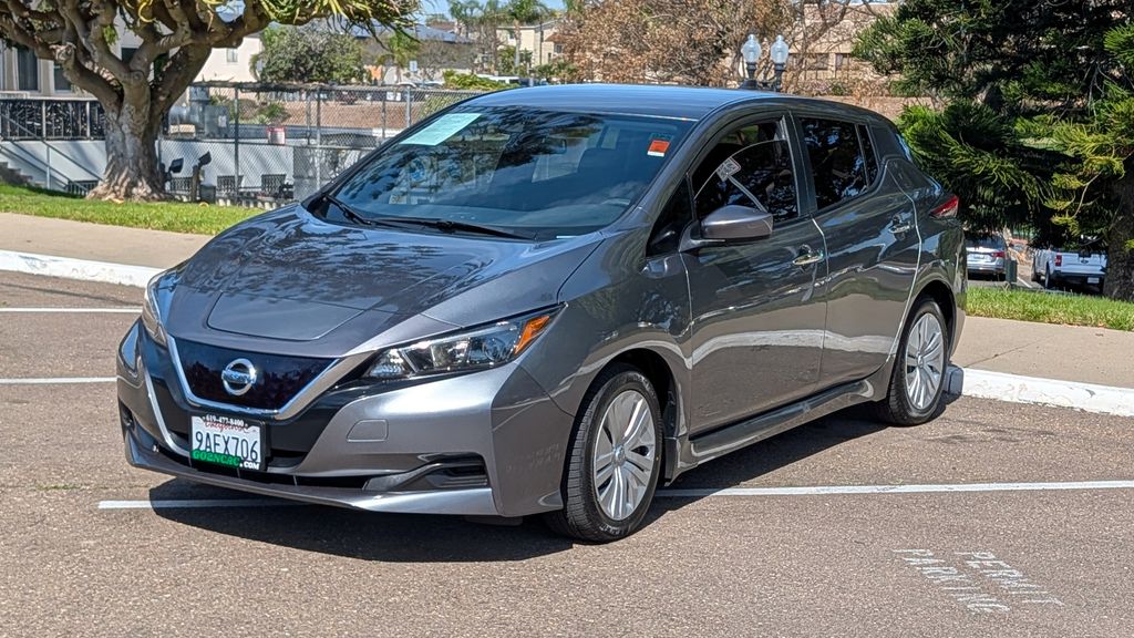 Used 2022 Nissan Leaf S 4D Hatchback