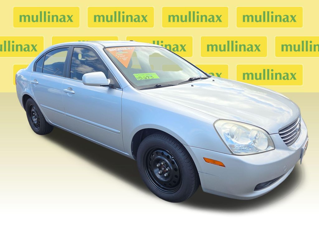 Silver 2008 Kia Optima Sedan Front-Wheel Drive 5-Speed Automatic