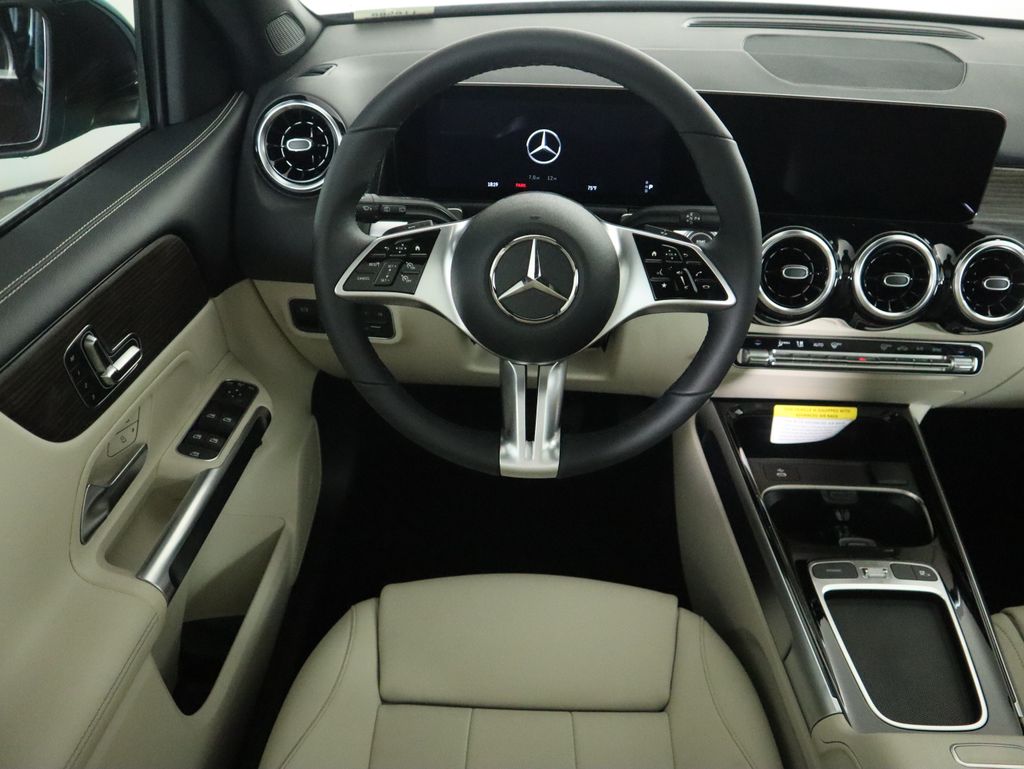 Thumbnail: 2026 Mercedes-Benz GLB - 11