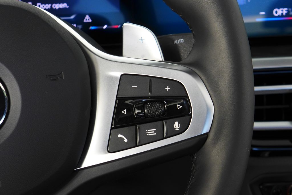 Thumbnail: 2024 BMW 3 Series - 29