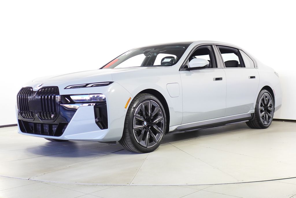 Thumbnail: 2024 BMW 7 Series - 2