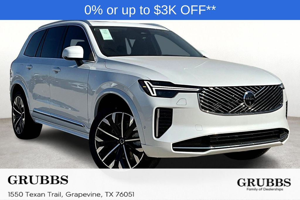 2025 Volvo XC90 B5 Plus Bright Theme 7-Passenger AWD