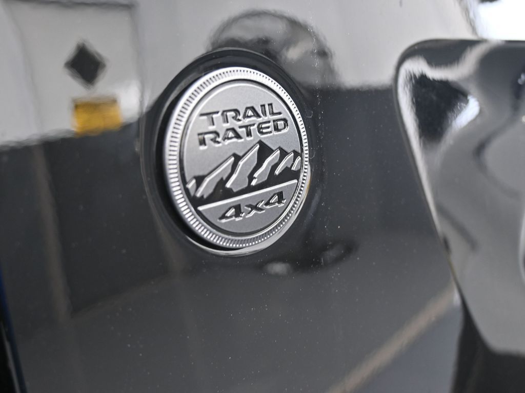 Used 2025 Black Clearcoat Jeep High Tide image 45