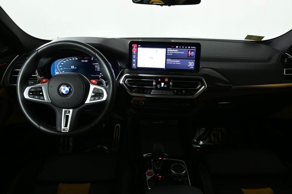 Thumbnail: 2023 BMW X4 - 16