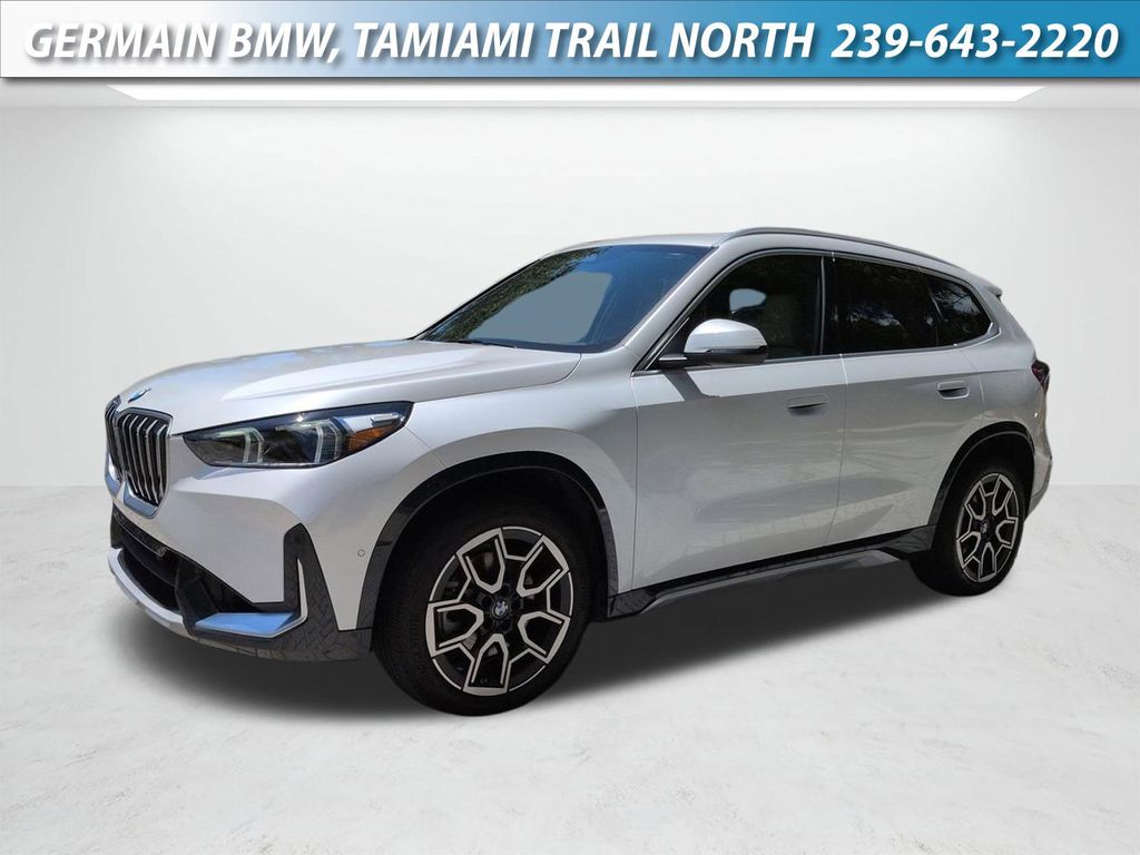 2025 BMW X1 28i