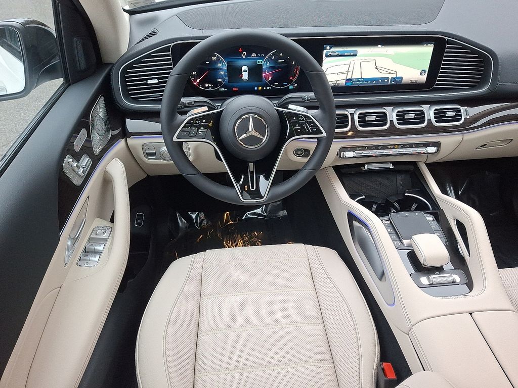 Thumbnail: 2026 Mercedes-Benz GLE - 8