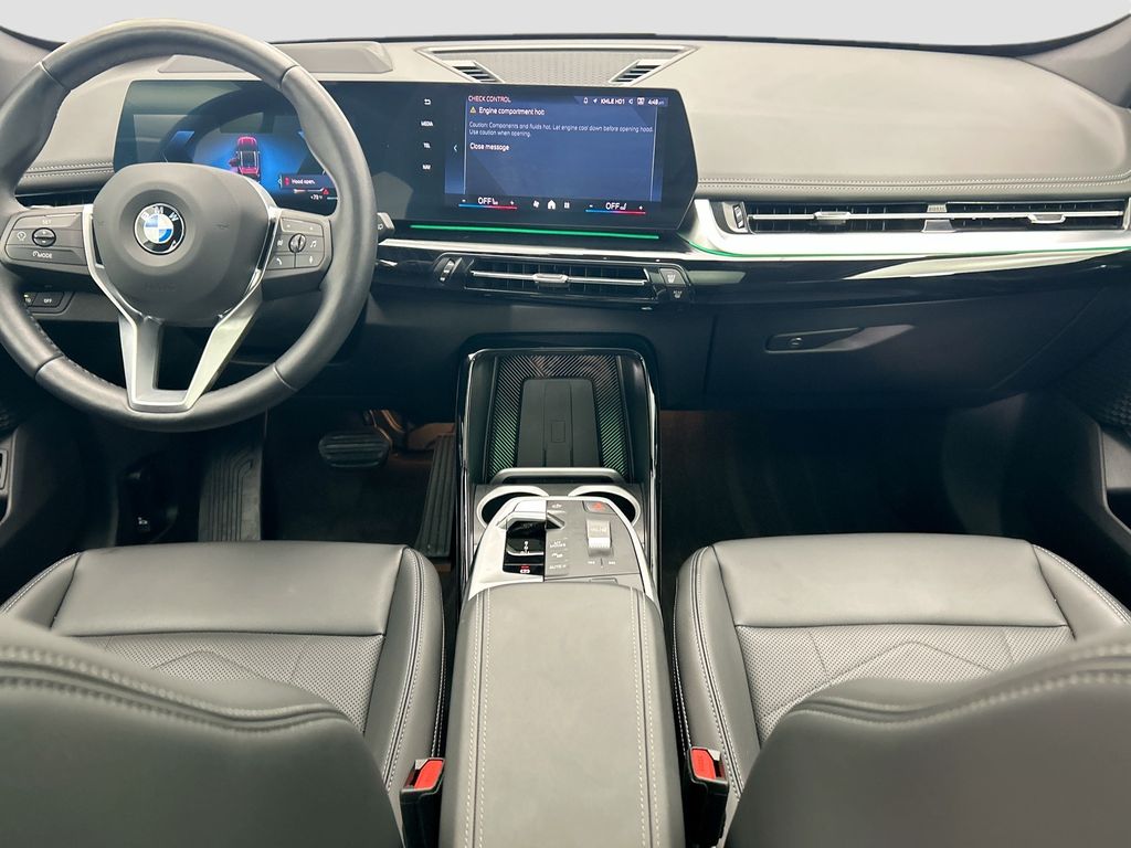 Thumbnail: 2025 BMW X1 - 13