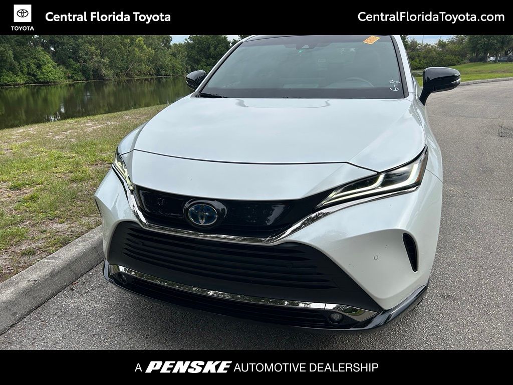 Thumbnail: 2024 Toyota Venza - 1