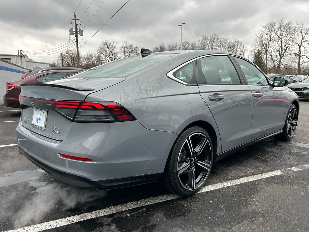 2025 Honda Accord Sport 5