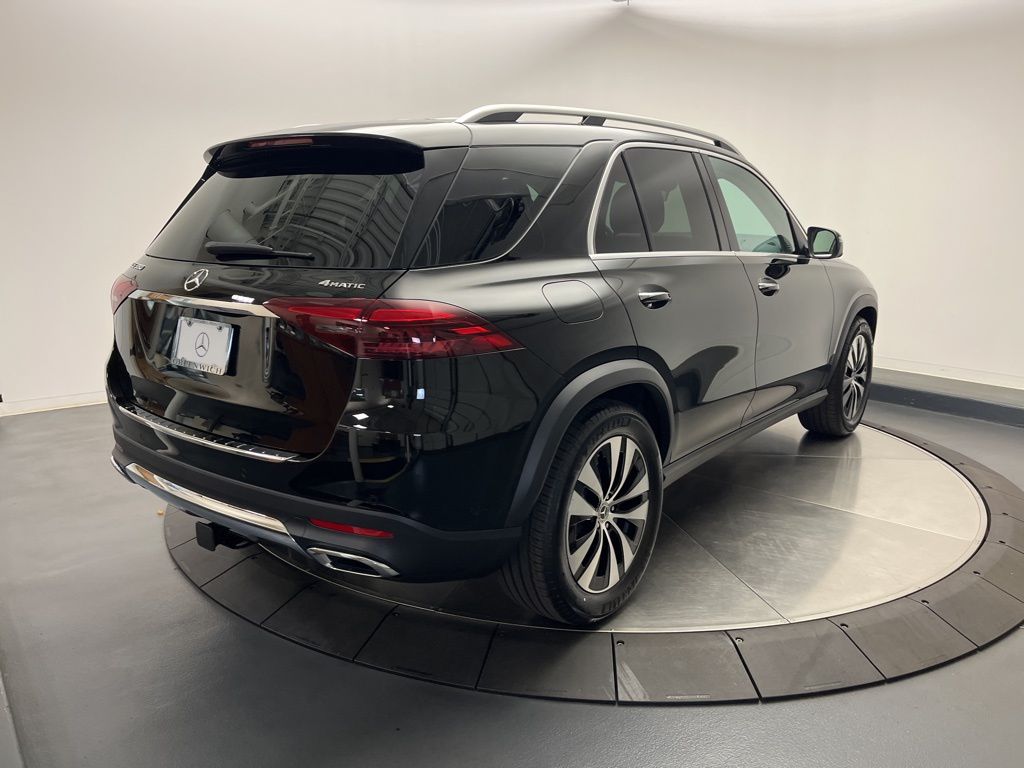 Thumbnail: 2026 Mercedes-Benz GLE - 7
