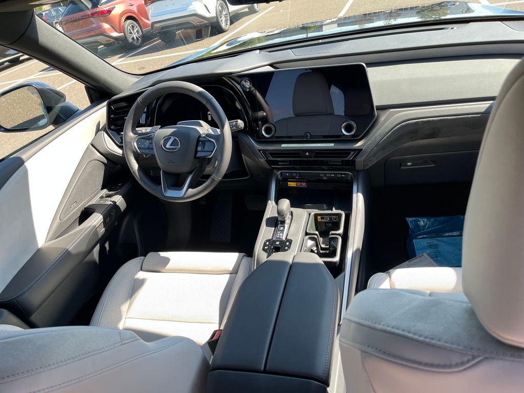 2026 Lexus TX 350 Luxury photo 7