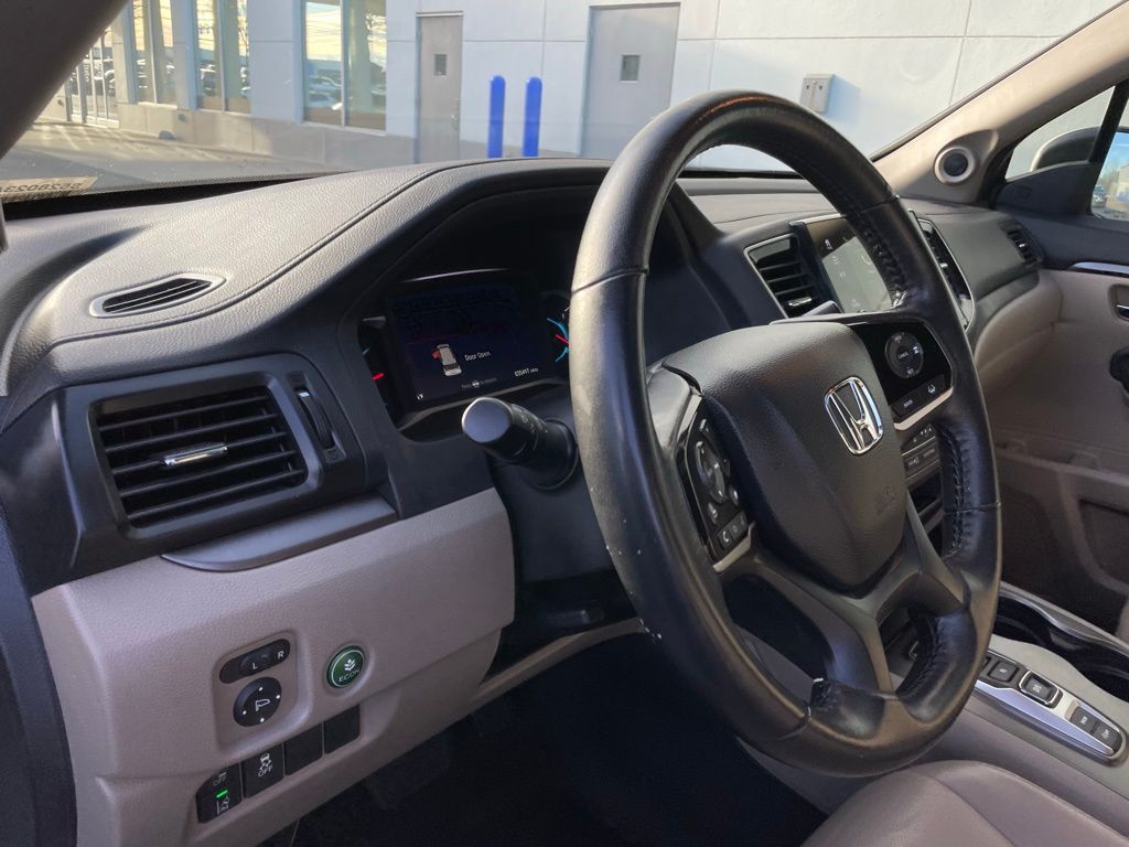 Thumbnail: 2022 Honda Pilot - 28