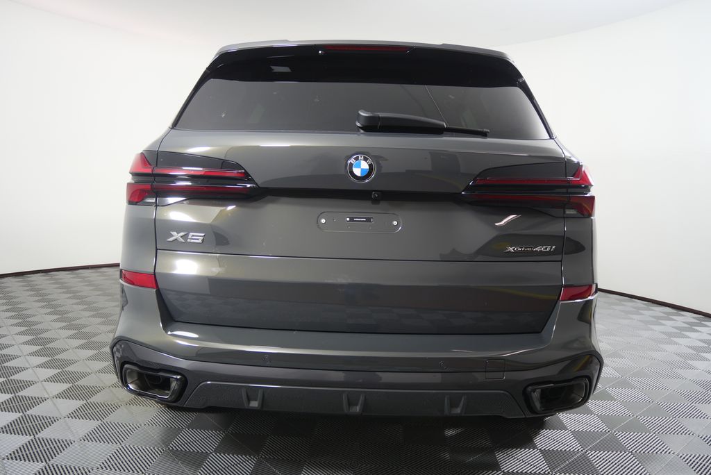 Thumbnail: 2026 BMW X5 - 4