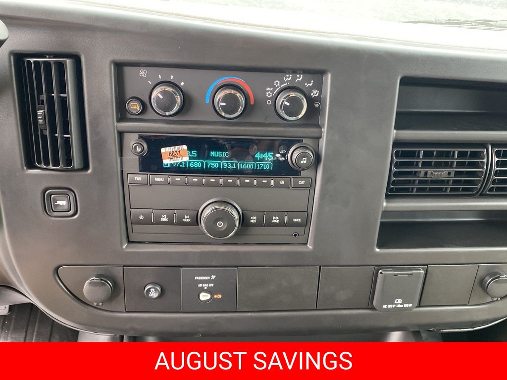 New 2026 Chevrolet Express 2500 Van
