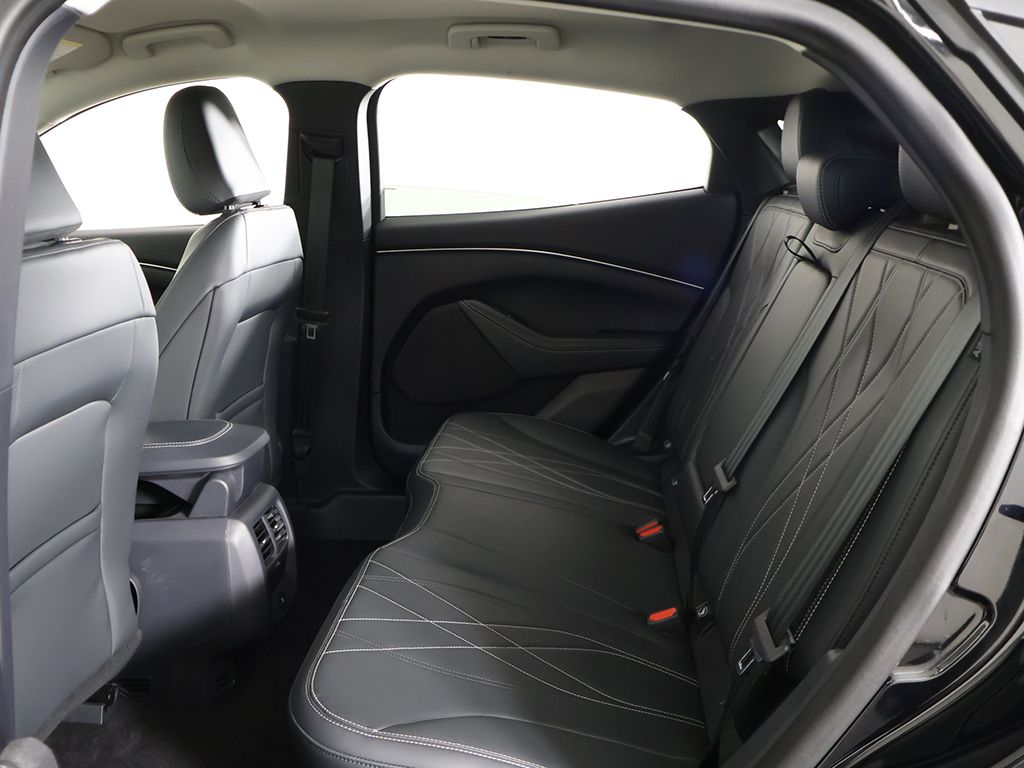 Used 2024 Black Ford Select image 34