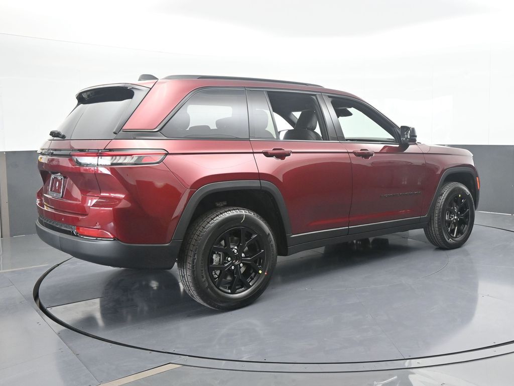 New 2025 Velvet Red Pearlcoat Jeep Altitude X image 6