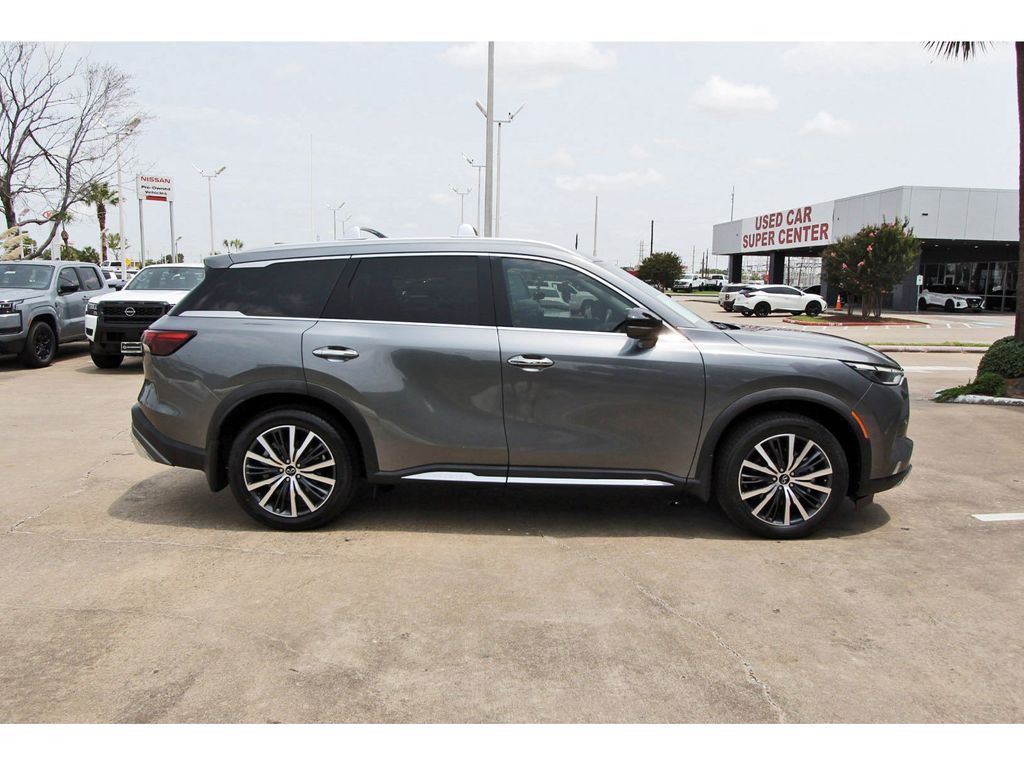 2022 INFINITI QX60 Sensory - 4
