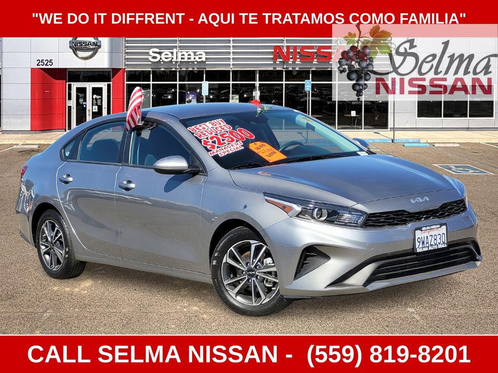 Steel Gray 2023 Kia Forte Sedan Front-Wheel Drive Continuously Variable Transmission