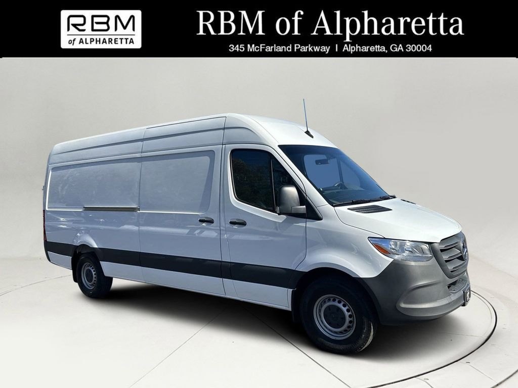 2023 Mercedes-Benz Sprinter 2500 Cargo 170 WB 1