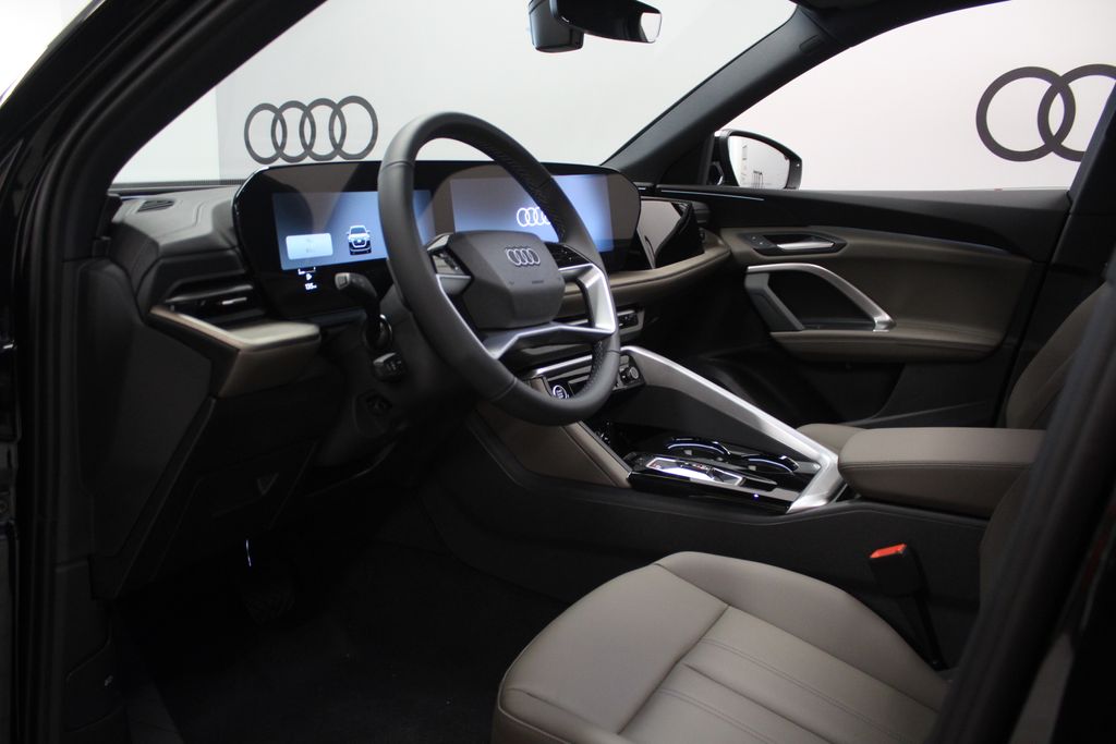 Thumbnail: 2026 Audi Q5 - 11