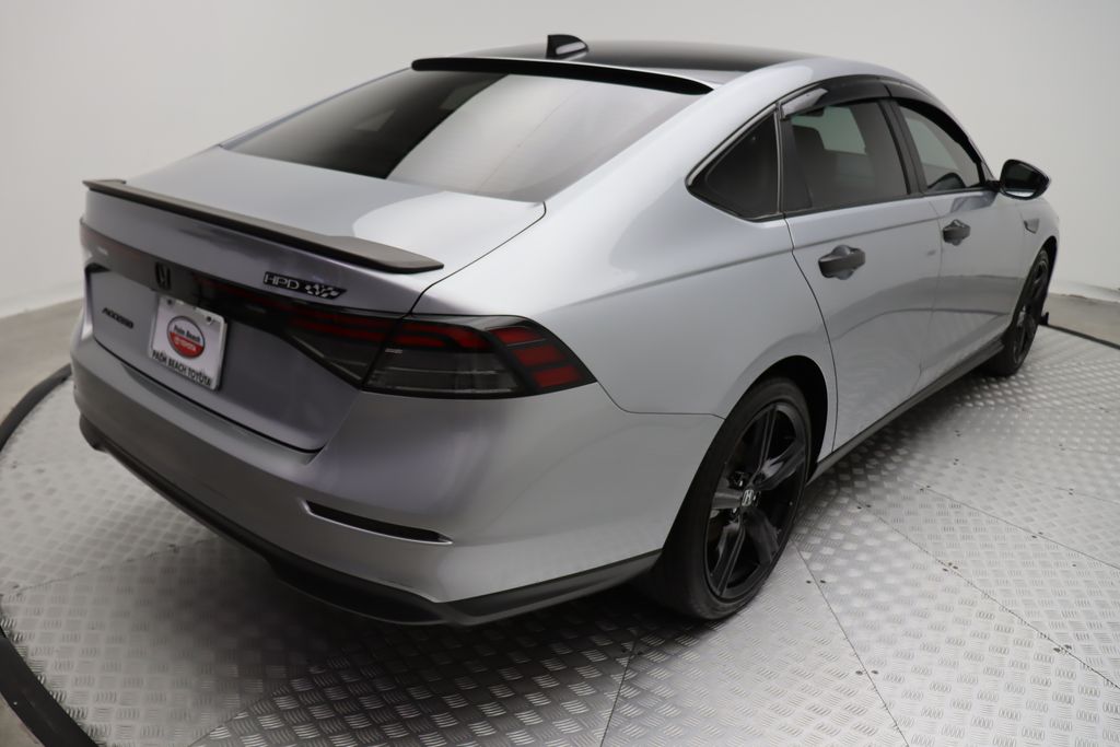 Thumbnail: 2023 Honda Accord - 8