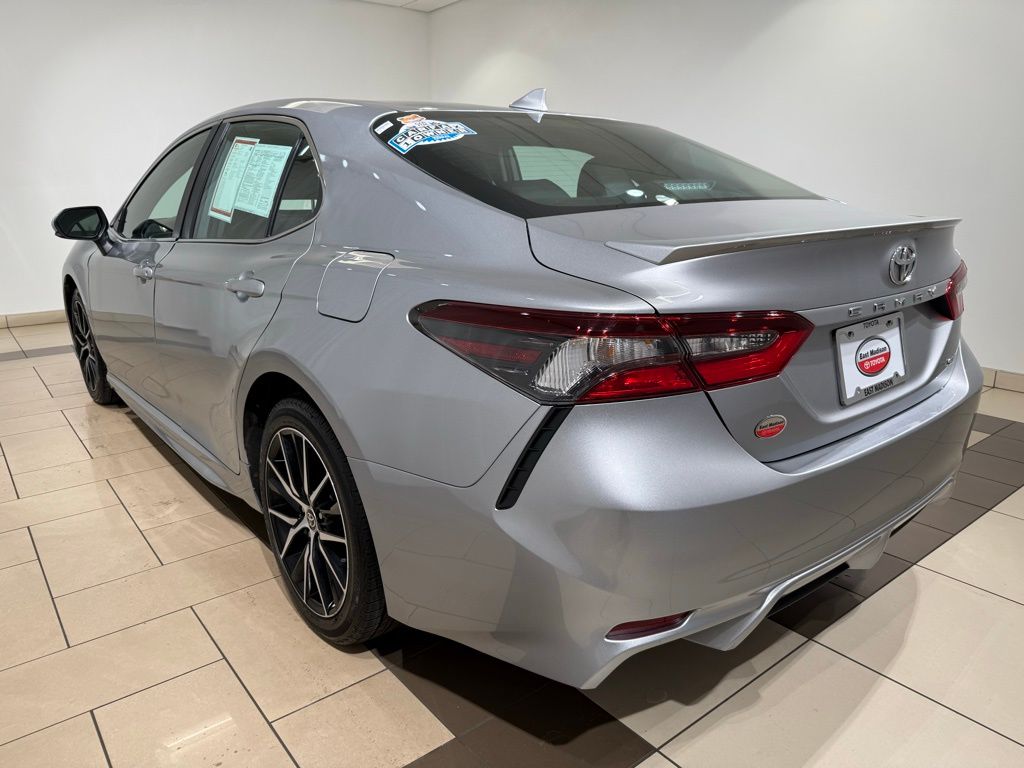 Thumbnail: 2024 Toyota Camry - 3