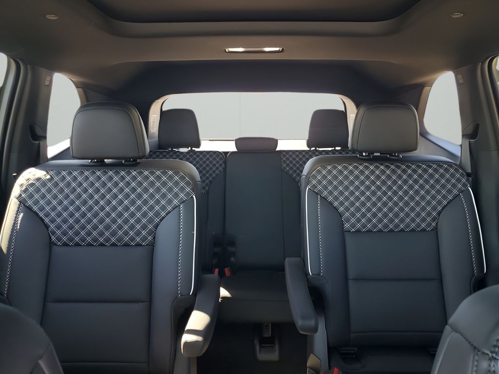 New 2026 White GMC Denali image 43