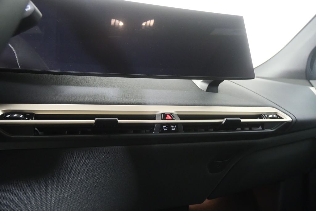 Thumbnail: 2026 BMW iX - 22