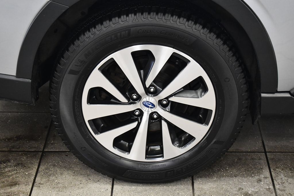 Thumbnail: 2021 Subaru Outback - 13