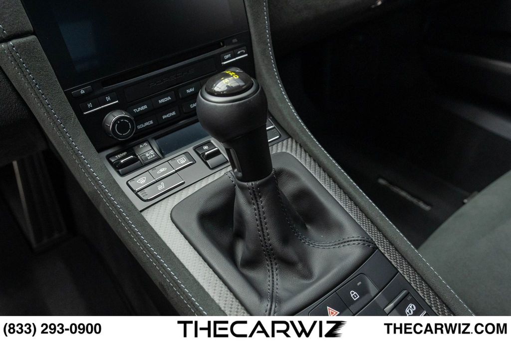 2023 Porsche 718 Cayman