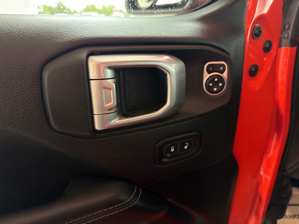 Thumbnail: 2023 Jeep Wrangler - 26