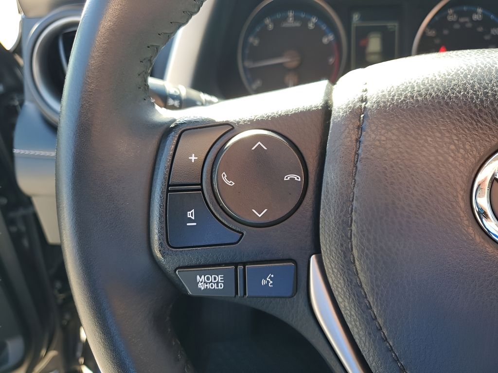 Used Car 2018 Toyota Rav4  Xle For Sale Under $25,000 In Austin, Texas