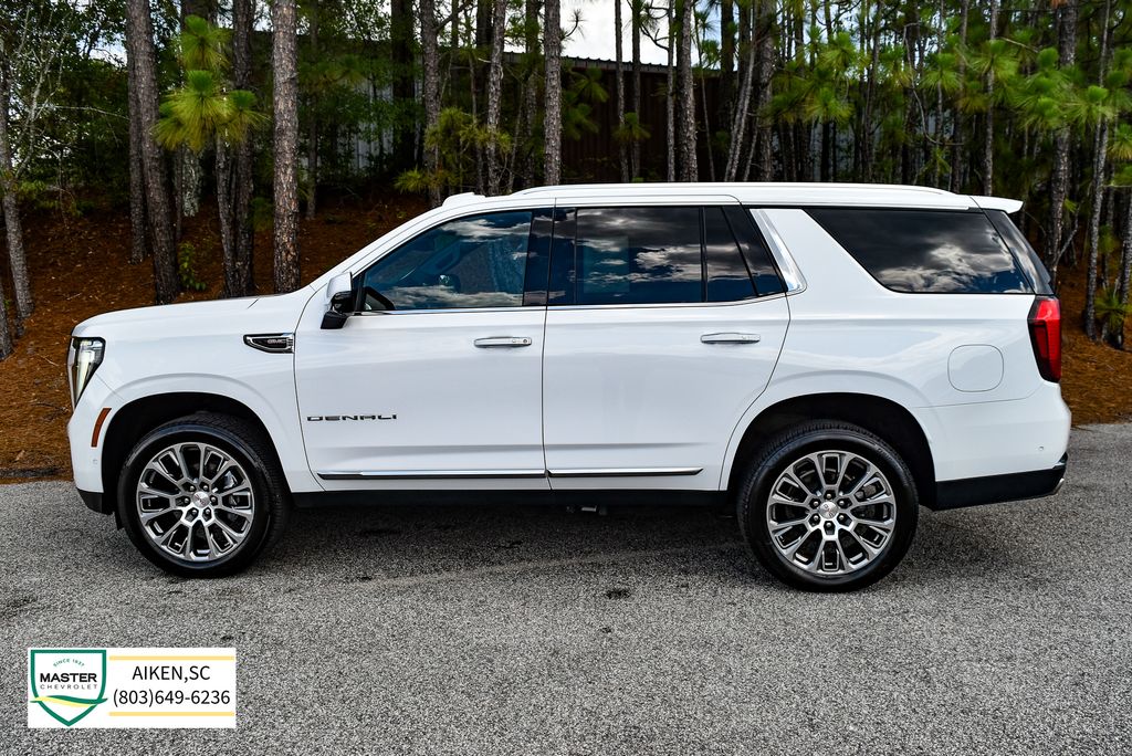 Used 2025 GMC Yukon SUV