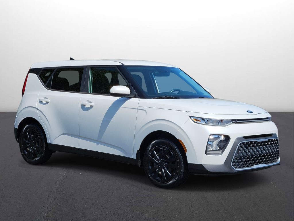 Snow White Pearl 2020 Kia Soul SUV / Crossover Front-Wheel Drive Continuously Variable Transmission