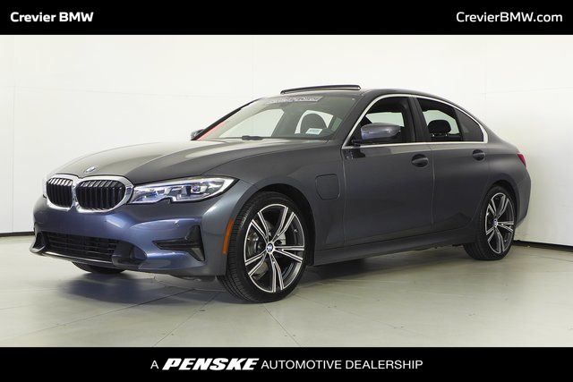 2021 BMW 3 Series 330e iPerformance 1