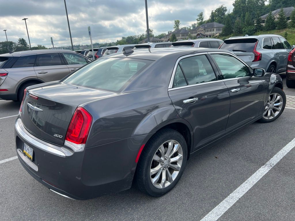Used 2018 Gray Chrysler Limited image 14
