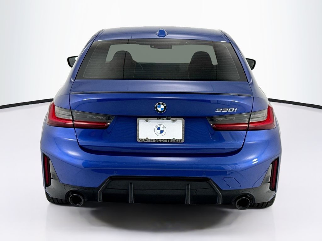 Thumbnail: 2023 BMW 3 Series - 6