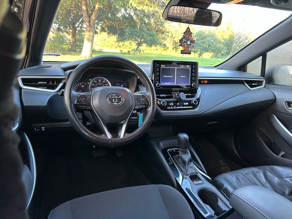 Thumbnail: 2022 Toyota Corolla - 12