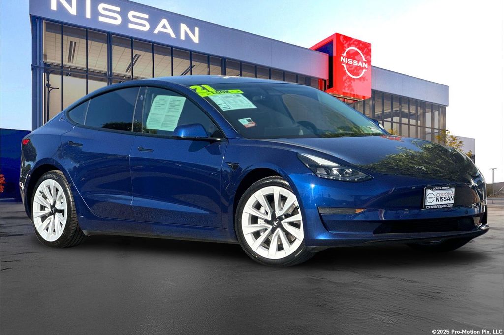 2021 Tesla Model 3 Base