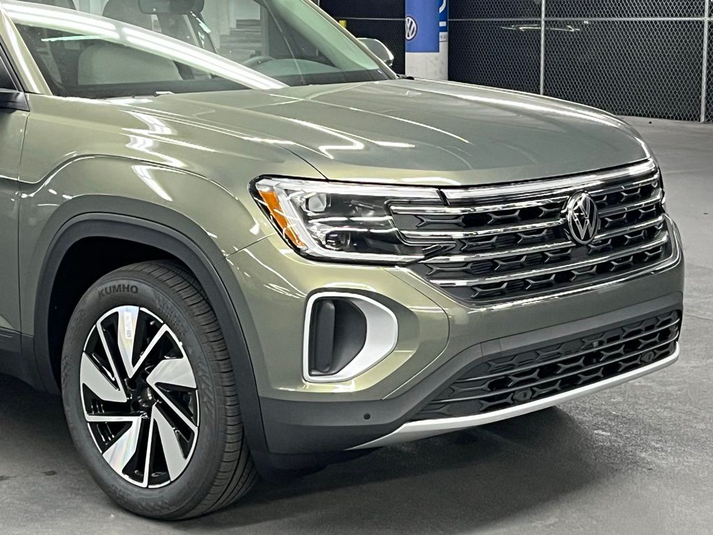 2026 Volkswagen Atlas SE w/Tech - Photo 43