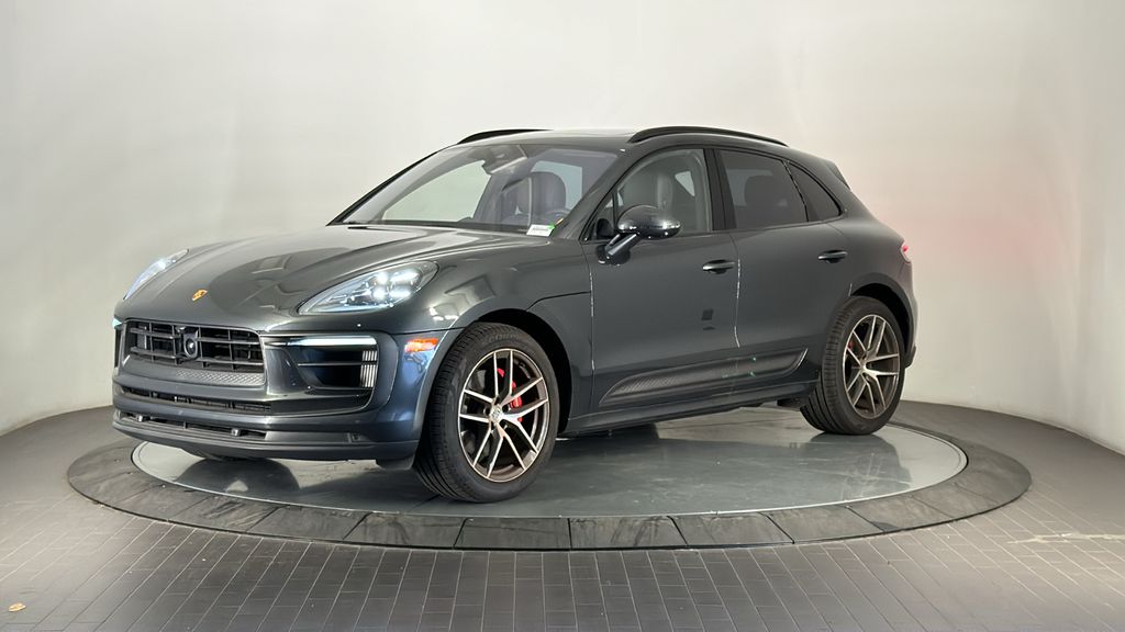 2024 Porsche Macan S -
                Santa Clara, CA