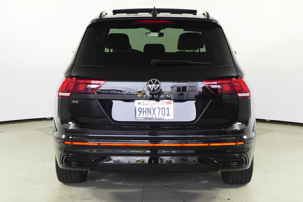 Thumbnail: 2023 Volkswagen Tiguan - 8