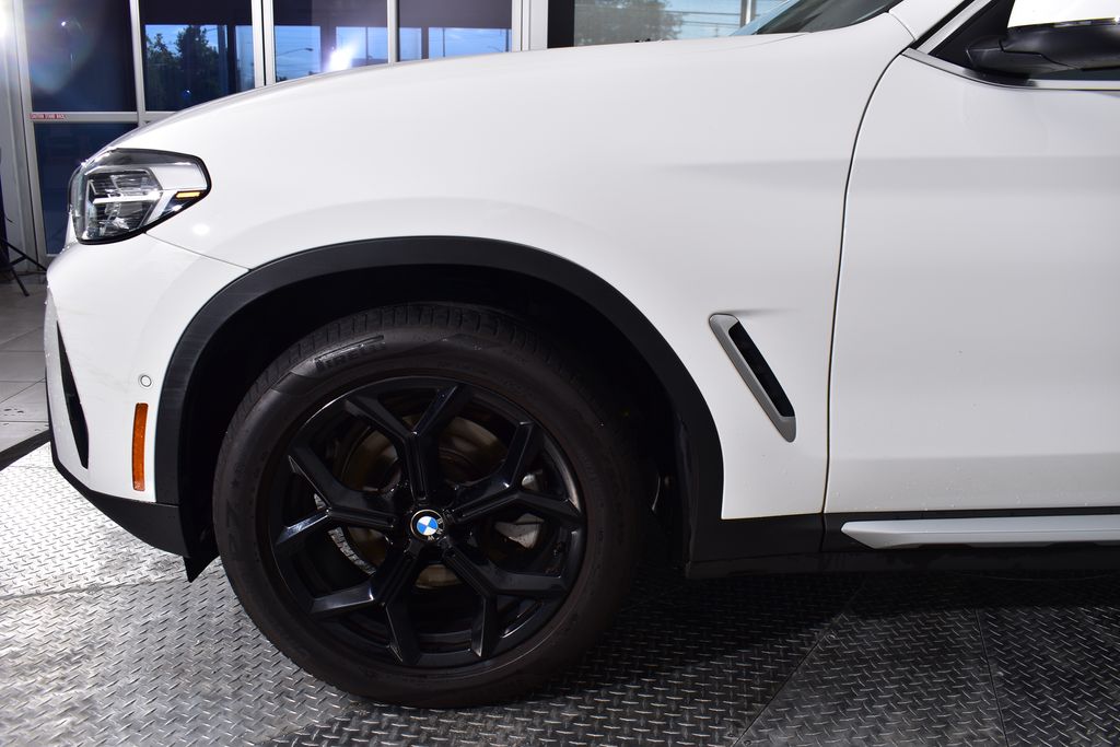 Thumbnail: 2023 BMW X3 - 9