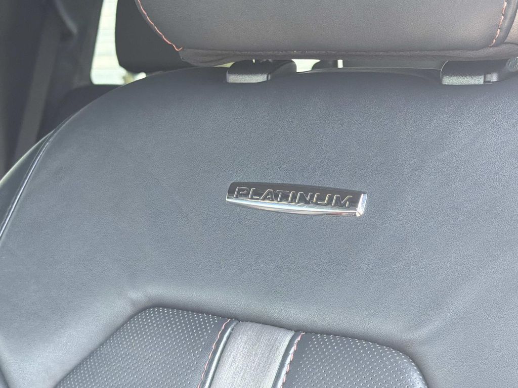 Used 2022 Ford Super Duty F-250 Platinum 4D Crew Cab