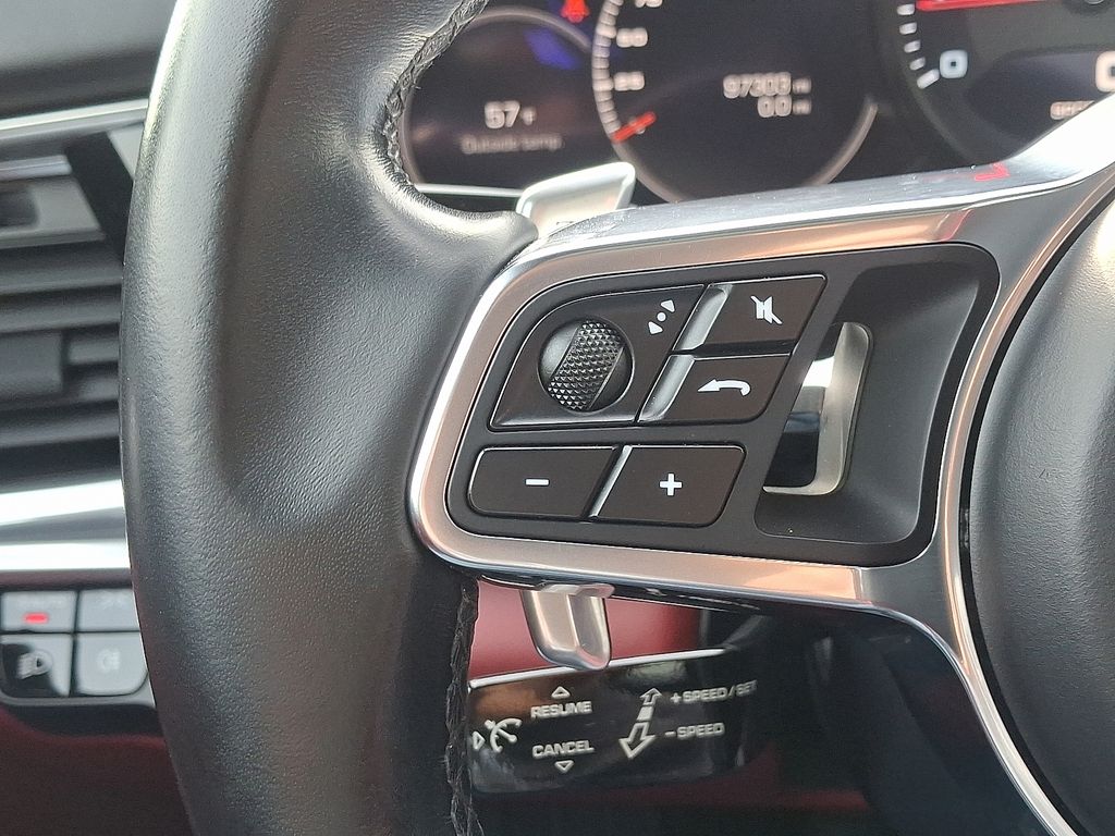 Thumbnail: 2019 Porsche Panamera - 23