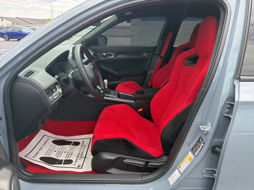 Thumbnail: 2025 Honda Civic - 16
