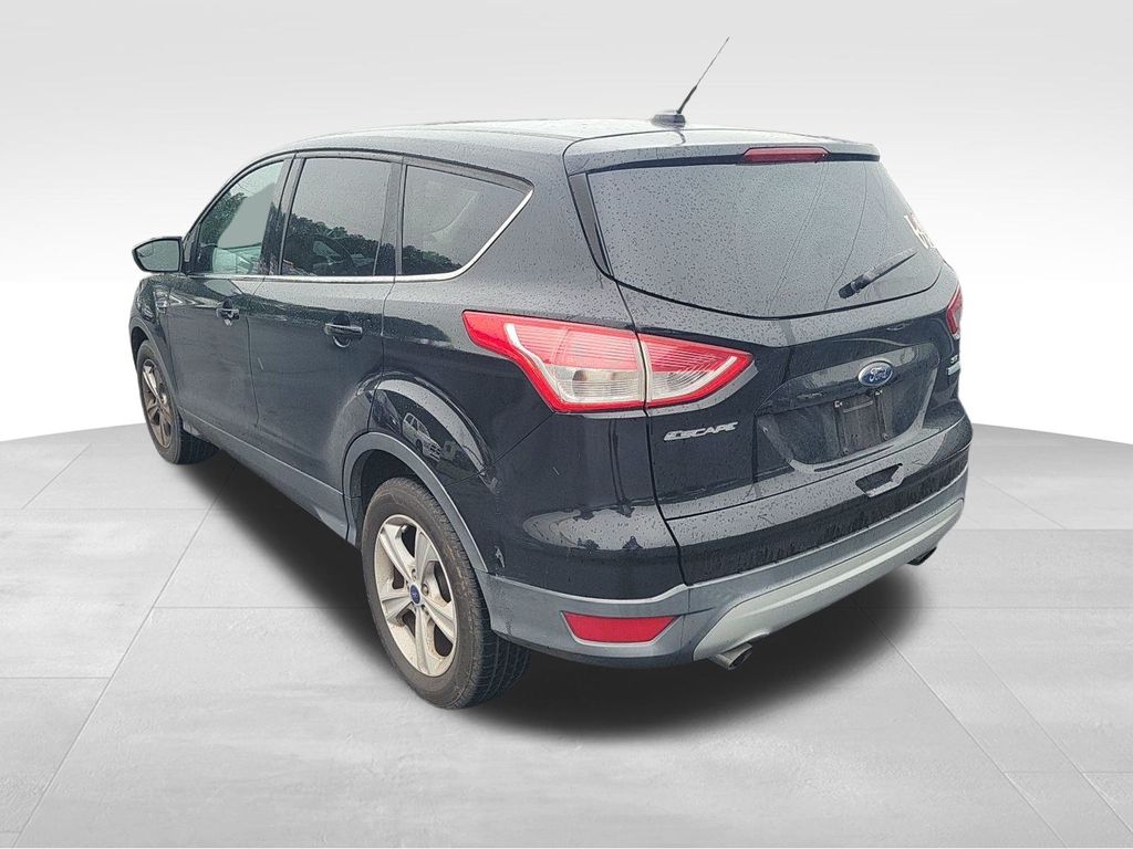 2016 Ford Escape SE 2