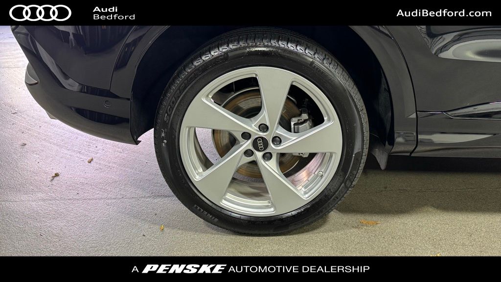 Thumbnail: 2025 Audi Q5 - 8