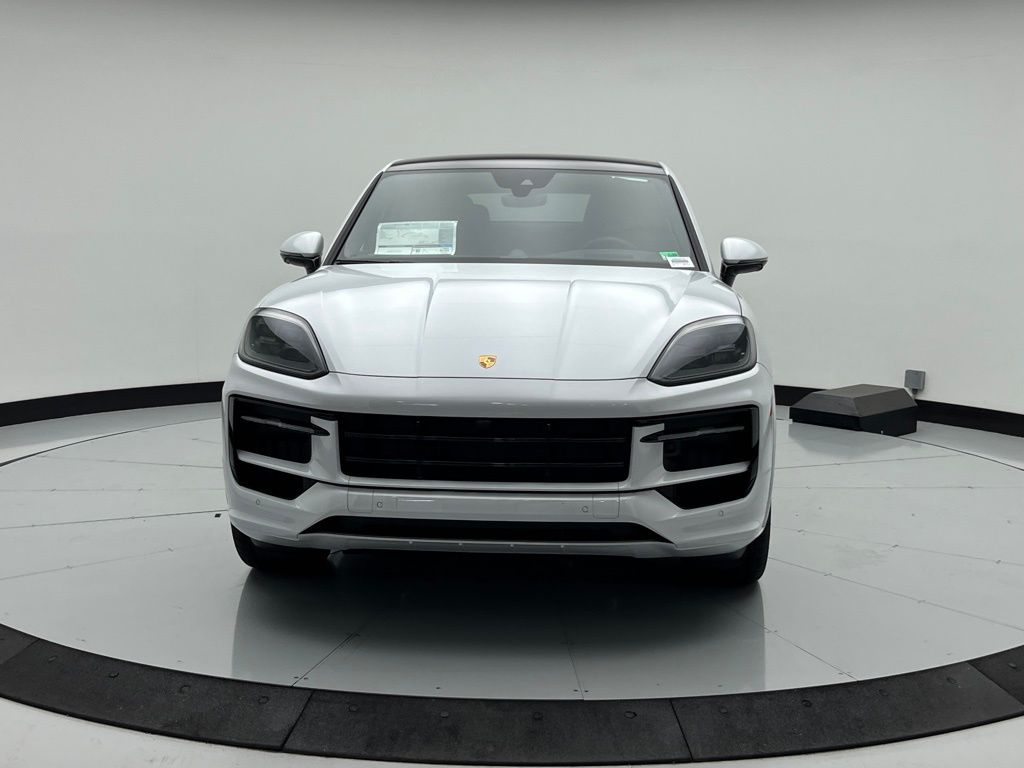 Thumbnail: 2025 Porsche  - 6