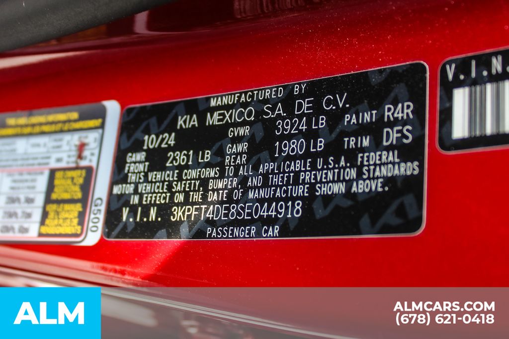Used 2025 Red Kia LXS image 32